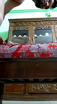 GildanK18 online show from February 2025 05:50:01 PM