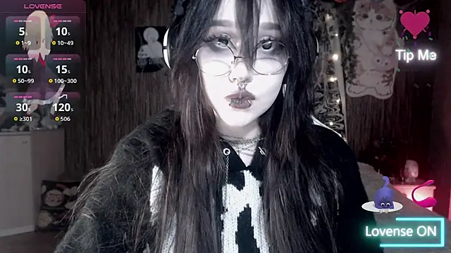 Snapshot of chloe_crystall_killer chatting on October 2025 06:35:02 PM chloe crystall killer online show from October 2025 06:35:02 PM