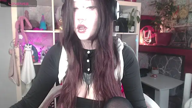 chloe crystall killer online show from July 2026 11:45:01 AM