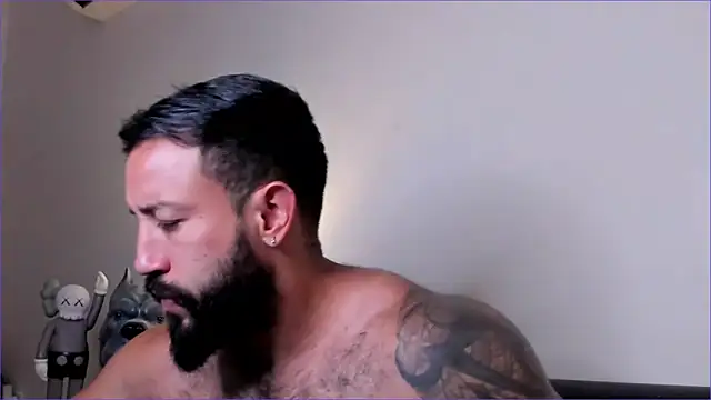 BradLeon  online show from December 2025 08:18:01 AM