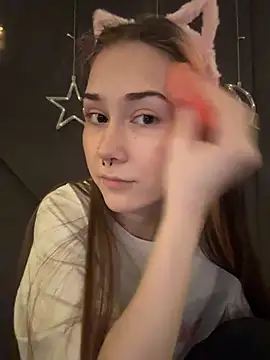SashaMeow online show from April 2026 04:27:02 PM