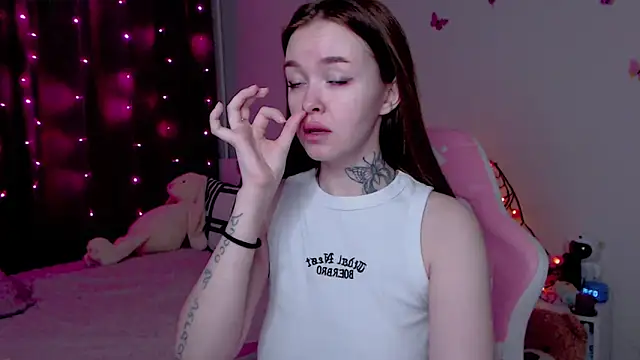 Naughty Mable online show from November 2025 12:35:01 AM