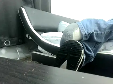 Snapshot of party51502 chatting on February 2025 07:51:02 AM party51502 online show from February 2025 07:51:02 AM