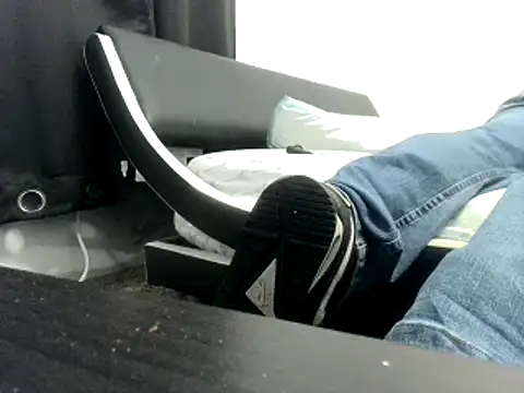 Snapshot of party51502 chatting on February 2025 10:58:02 AM party51502 online show from February 2025 10:58:02 AM