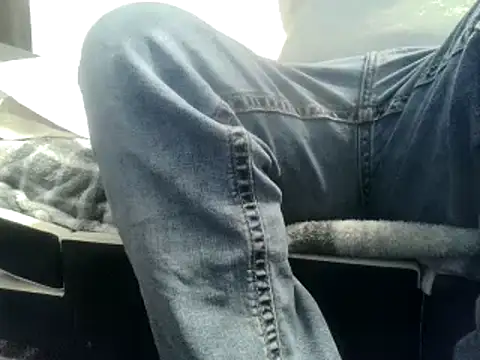 Snapshot of party51502 chatting on February 2025 09:48:01 PM party51502 online show from February 2025 09:48:01 PM