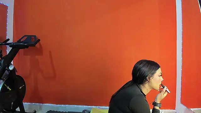 Snapshot of Abril_jones10 chatting on February 2025 03:34:02 AM Abril jones10 online show from February 2025 03:34:02 AM