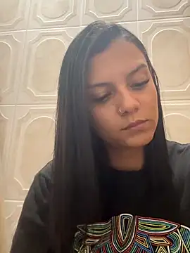 Snapshot of Abril_jones10 chatting on November 2025 11:26:01 PM Abril jones10 online show from November 2025 11:26:01 PM