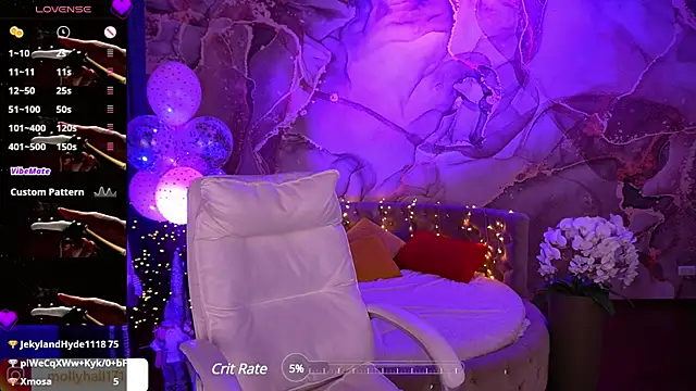 LovelyMollyy online show from January 2025 08:00:02 PM