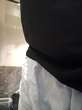 J JEN5 online show from December 2024 02:28:01 AM