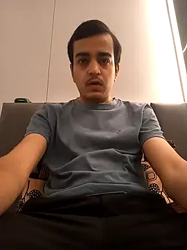 J JEN5 online show from December 2024 04:44:01 AM