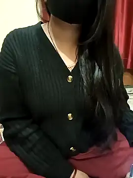 Snapshot of Soniya_444 chatting on February 2025 09:43:02 PM Soniya 444 online show from February 2025 09:43:02 PM