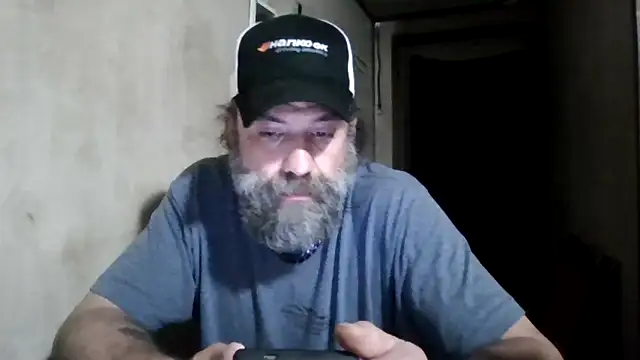 zaneporter46 online show from May 2026 07:04:01 AM