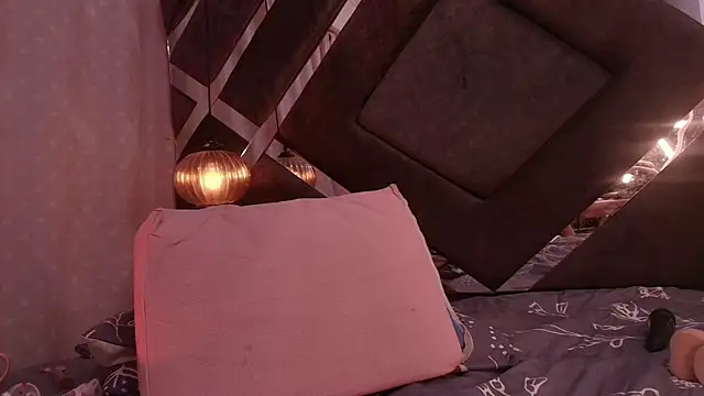 Snapshot of sam_lewins chatting on January 2025 10:28:02 PM sam lewins online show from January 2025 10:28:02 PM