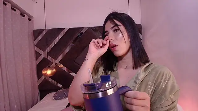 Snapshot of sam_lewins chatting on February 2025 07:17:01 PM sam lewins online show from February 2025 07:17:01 PM