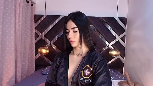 Snapshot of sam_lewins chatting on February 2025 07:14:02 PM sam lewins online show from February 2025 07:14:02 PM