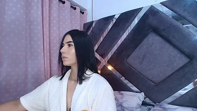 Snapshot of sam_lewins chatting on March 2025 07:20:02 PM sam lewins online show from March 2025 07:20:02 PM