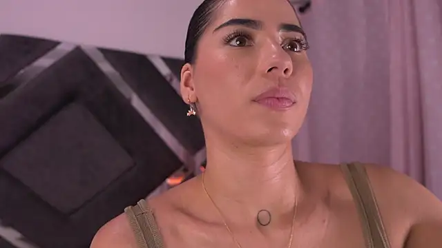 Snapshot of sam_lewins chatting on September 2025 07:17:02 PM sam lewins online show from September 2025 07:17:02 PM