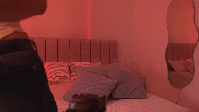 Snapshot of sam_lewins chatting on November 2025 07:25:01 PM sam lewins online show from November 2025 07:25:01 PM