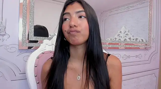 Daphne Fox  online show from March 2025 09:17:02 AM