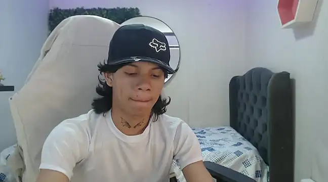 andy dan18 online show from January 2025 04:34:02 PM