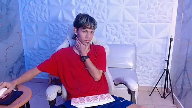 andy dan18 online show from March 2026 08:24:01 PM