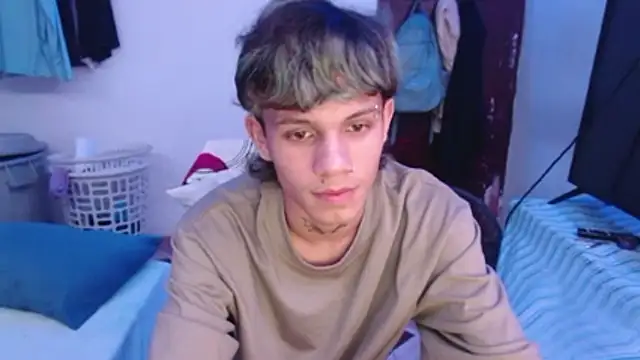 andy dan18 online show from May 2026 06:07:02 AM