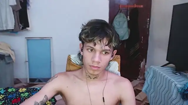 andy dan18 online show from May 2026 06:29:01 AM