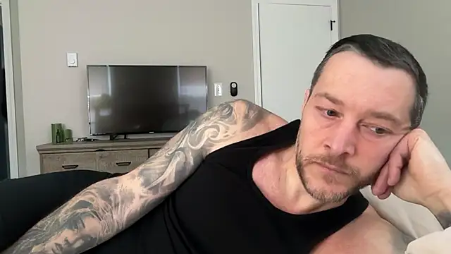 moon-boy online show from December 2024 03:35:01 PM