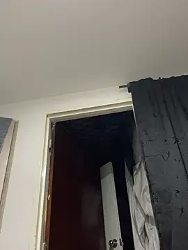 El Titan1998 online show from February 2025 10:39:02 AM