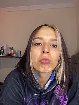 BlueStoneX online show from December 2025 07:04:02 AM