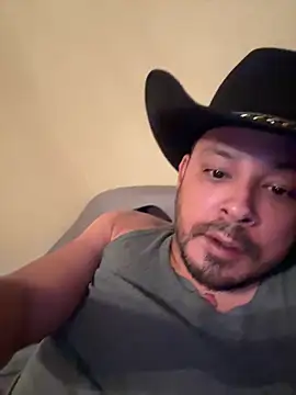 Snapshot of Monsterdrinker0000 chatting on December 2025 07:25:02 AM Monsterdrinker0000 online show from December 2025 07:25:02 AM