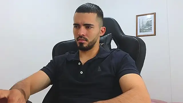 Massimoo 07 online show from March 2025 07:37:01 PM