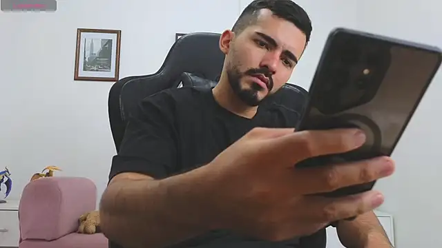 Massimoo 07 online show from September 2025 03:26:02 PM