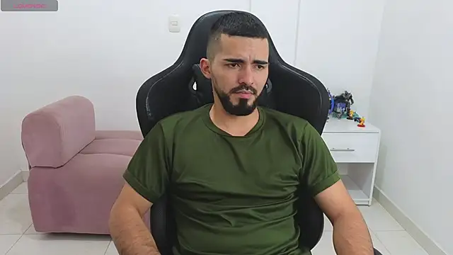 Massimoo 07 online show from February 2026 08:25:02 PM