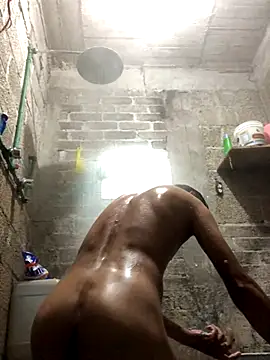 Snapshot of Wero4201 chatting on November 2025 03:18:02 AM Wero4201 online show from November 2025 03:18:02 AM