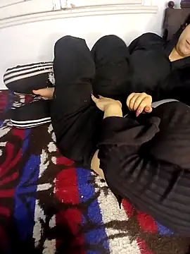 Snapshot of Qaisxone chatting on February 2025 02:54:02 PM Qaisxone online show from February 2025 02:54:02 PM