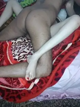 Snapshot of Qaisxone chatting on March 2026 12:25:02 AM Qaisxone online show from March 2026 12:25:02 AM