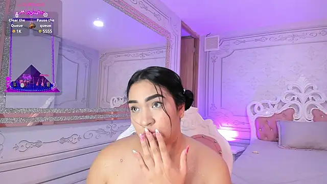 stefany duque1  online show from February 2025 06:33:01 AM