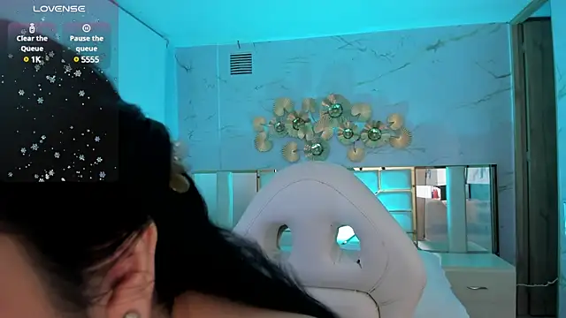 stefany duque1  online show from March 2025 02:36:01 AM