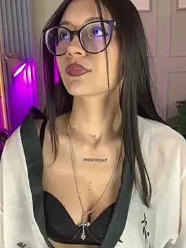 Abbydreams  online show from April 2026 07:52:02 PM