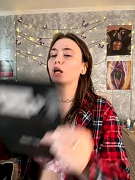 Snapshot of Sabrina_shells chatting on November 2025 09:09:02 AM Sabrina shells online show from November 2025 09:09:02 AM