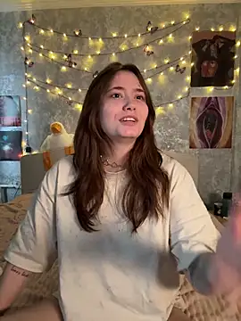 Snapshot of Sabrina_shells chatting on November 2025 10:18:02 AM Sabrina shells online show from November 2025 10:18:02 AM