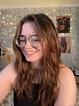 Snapshot of Sabrina_shells chatting on November 2025 10:30:01 AM Sabrina shells online show from November 2025 10:30:01 AM