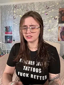 Snapshot of Sabrina_shells chatting on December 2025 09:29:01 AM Sabrina shells online show from December 2025 09:29:01 AM