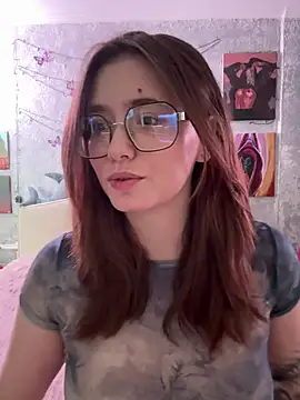 Snapshot of Sabrina_shells chatting on February 2026 08:10:01 AM Sabrina shells online show from February 2026 08:10:01 AM