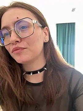 Sabrina shells online show from April 2026 08:30:01 AM