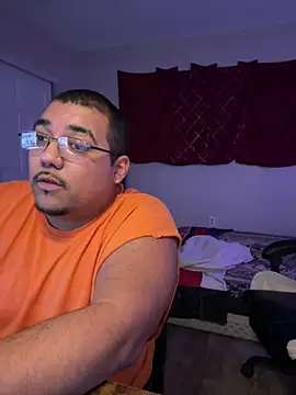 Snapshot of cloudy_couple444 chatting on January 2025 11:57:01 AM cloudy couple444 online show from January 2025 11:57:01 AM