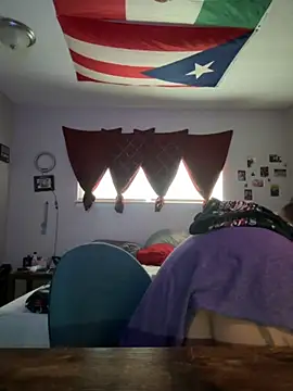 Snapshot of cloudy_couple444 chatting on September 2025 07:08:01 PM cloudy couple444 online show from September 2025 07:08:01 PM