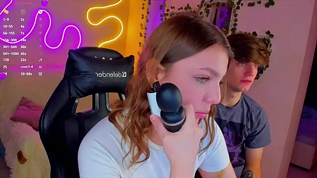 Snapshot of RobertAndLinela chatting on January 2025 05:06:01 PM RobertAndLinela online show from January 2025 05:06:01 PM