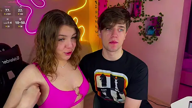 Snapshot of RobertAndLinela chatting on February 2025 05:26:01 PM RobertAndLinela online show from February 2025 05:26:01 PM